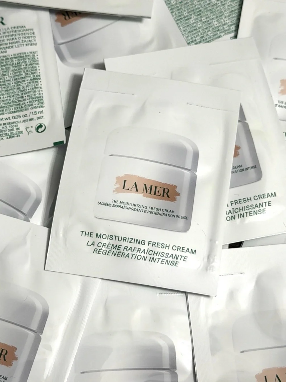 LA MER The Moisturizing Fresh Cream 10pk x 1.5ml